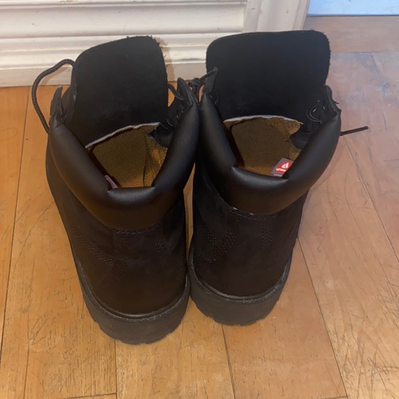 - MATTE BLACK TIMBERLAND BOOTS - Picture 4 of 6